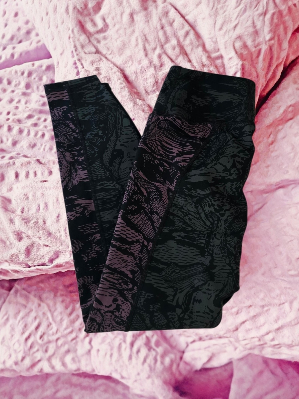 Under Armour Rush Novelty Leggings- Size MDS